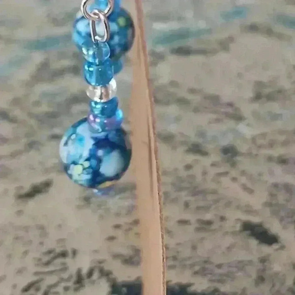 Handmade Beaded Necklace and Earrings Set - Picture 3 of 4